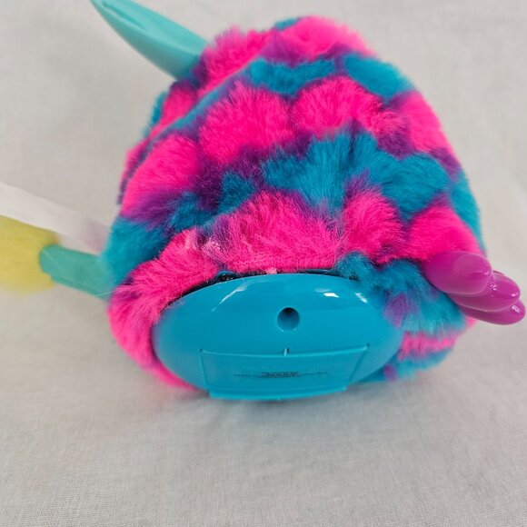 Hasbro Furby Boom Pink & Blue Hearts – Interactive Electronic Toy – 6” - Picture 9 of 11